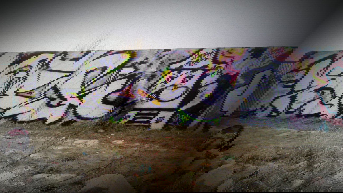 Graffiti Wall - Photo by KamieCms - oskelk, meks, frc (2014)