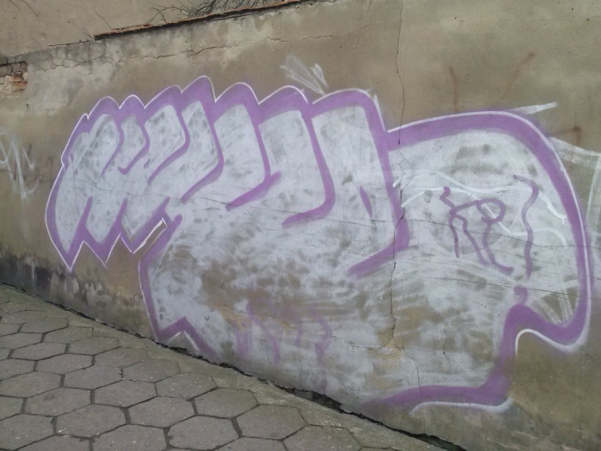 Graffiti Bombing - Photo by KamieCms - kamie, cms, cams