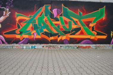 Graffiti Wall - Photo by Kaput (2015)