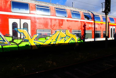 Graffiti Train - Photo by Kaput