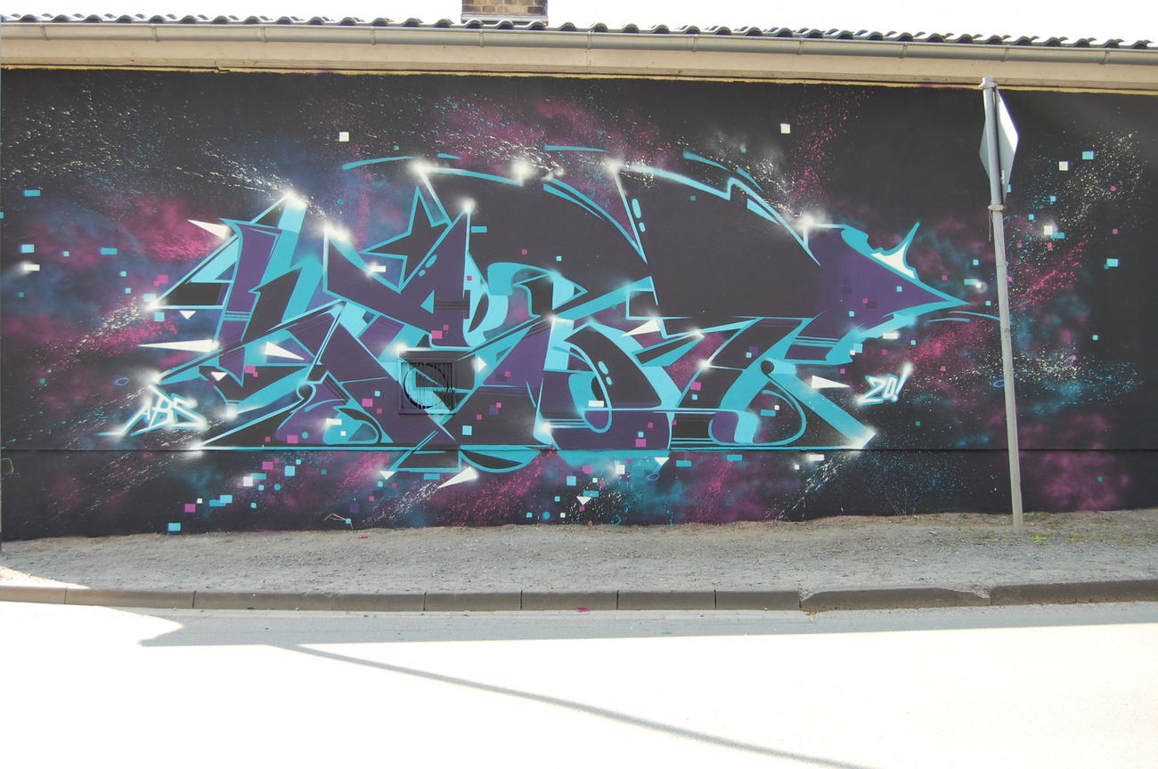 Graffiti Wall - Photo by Kaput - kaputstyleabscrew, 20ers