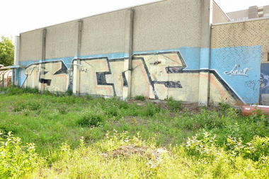 Graffiti Wall in Hamburg - Photo by Karlo_Kolambo - 13, Cos, aner