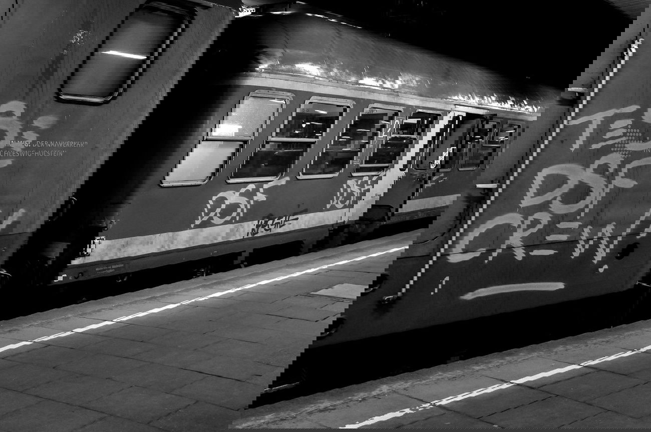 Graffiti Sketch - Photo by Karlo_Kolambo