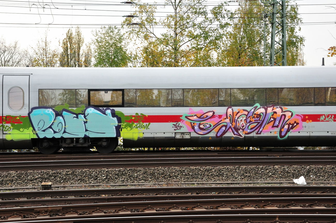 Graffiti Train - Photo by Karlo_Kolambo - ripslam, slam, tcs
