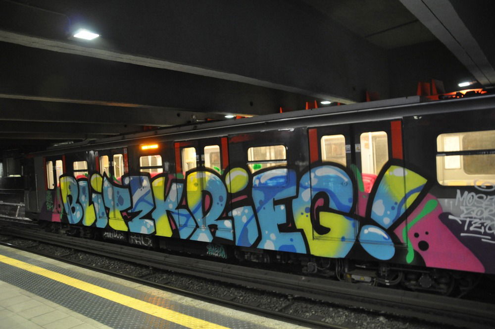 Graffiti Photo by Karlo_Kolambo - blitzkrieg, bk