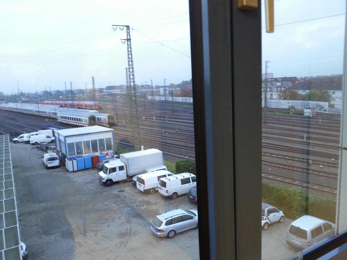 Graffiti Train - Photo by KarlsruhCheckt - hsc, karlsruhe, yard (2014)