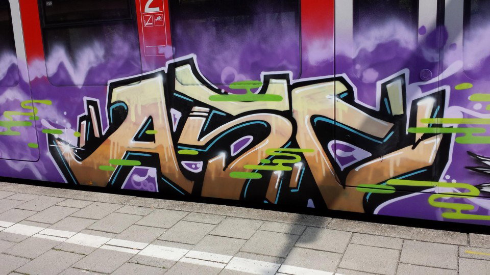 Graffiti Train in München - Photo by Karlstoast - Asc, wk, munich (2013)
