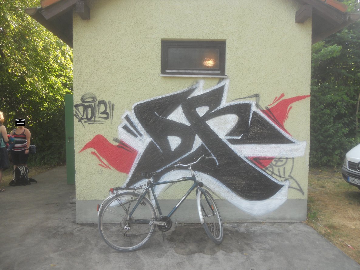 Graffiti Bombing in Dachau - Photo by Karlstoast - dr, jks, dbs (2013)