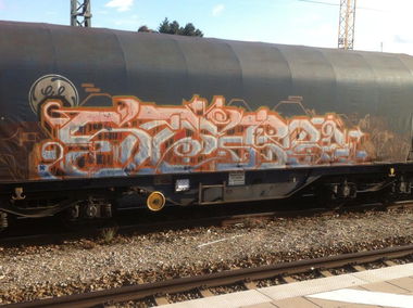 Graffiti Train in München - Photo by Karlstoast - stero, freight, train
