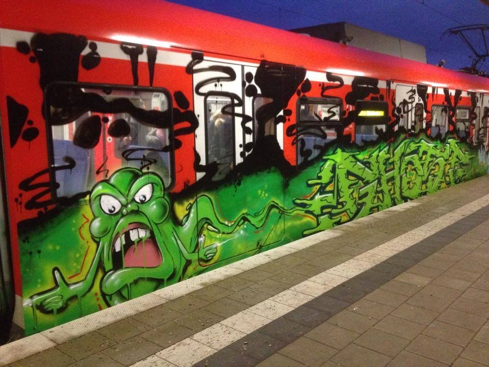 Graffiti Train in München - Photo by Karlstoast - ghost, yard, munich (2013)