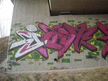 Graffiti Bombing in München - Photo by Karlstoast - just, write, my (2010)