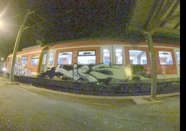 Graffiti Train in München - Photo by Karlstoast - lies, lais, zone (2014)