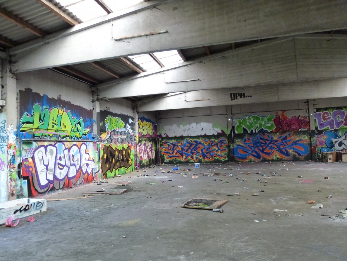 Graffiti Wall in München - Photo by Karlstoast - melor, lecus, more (2012)