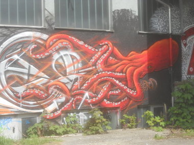 Graffiti Wall in München - Photo by Karlstoast - more, bgs, dachau (2013)