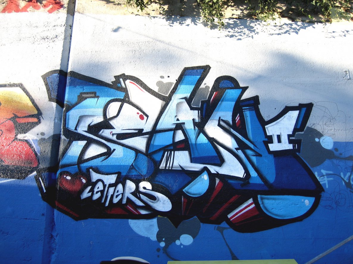 Graffiti Wall - Photo by Karlstoast - sean, two, sean