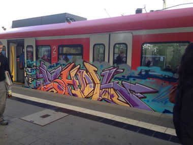 Graffiti Train in München - Photo by Karlstoast - shok, bhz, ruhe (2014)