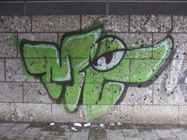 Graffiti Bombing - Photo by Karlstoast - mc, munich, münchen