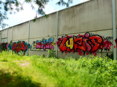 Graffiti Wall in München - Photo by Karlstoast - Melor, zone, luzid