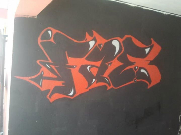 Graffiti Wall in Izmir - Photo by Karo - shit, old, 2012 (2012)