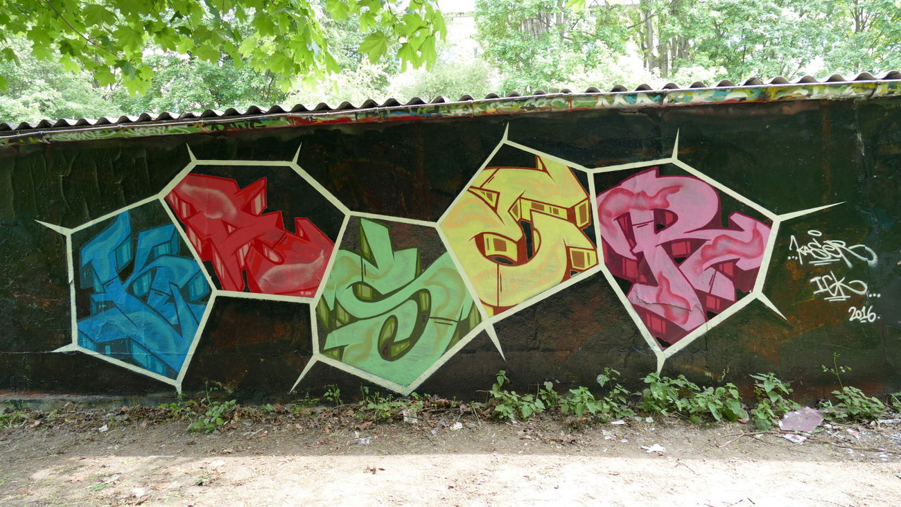 Graffiti Wall - Photo by KaserIGK (2016)