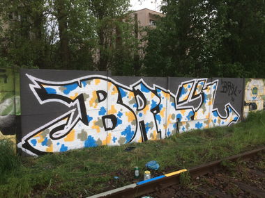 Graffiti Wall - Photo by Kasne027 - Brkl
