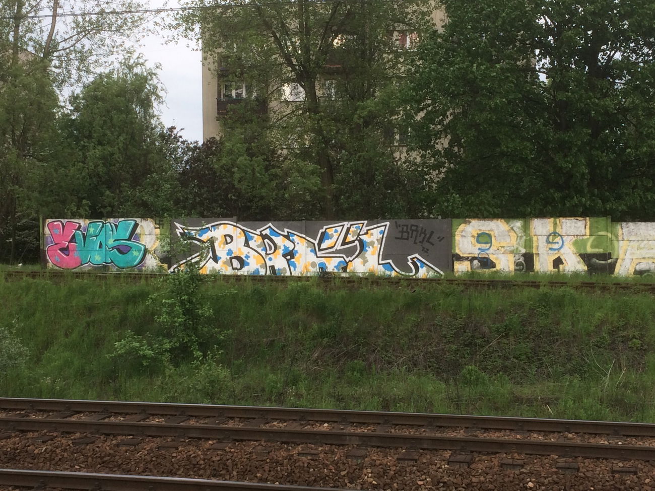 Graffiti Wall - Photo by Kasne027 - Brkl