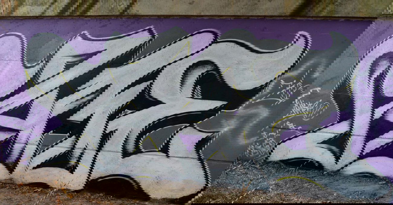 Graffiti Wall - Photo by KasztiKasztan - Same, KA