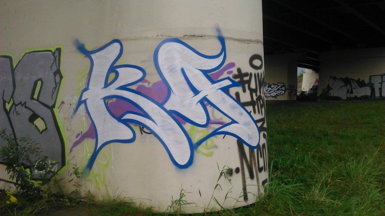 Graffiti Wall - Photo by KasztiKasztan - KA