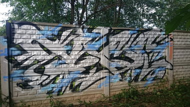 Graffiti Wall - Photo by KasztiKasztan