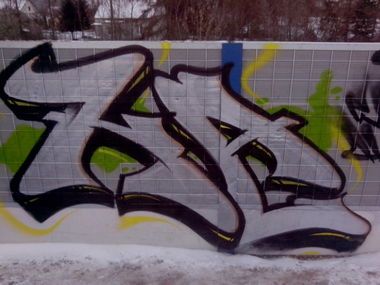 Graffiti Bombing - Photo by KasztiKasztan