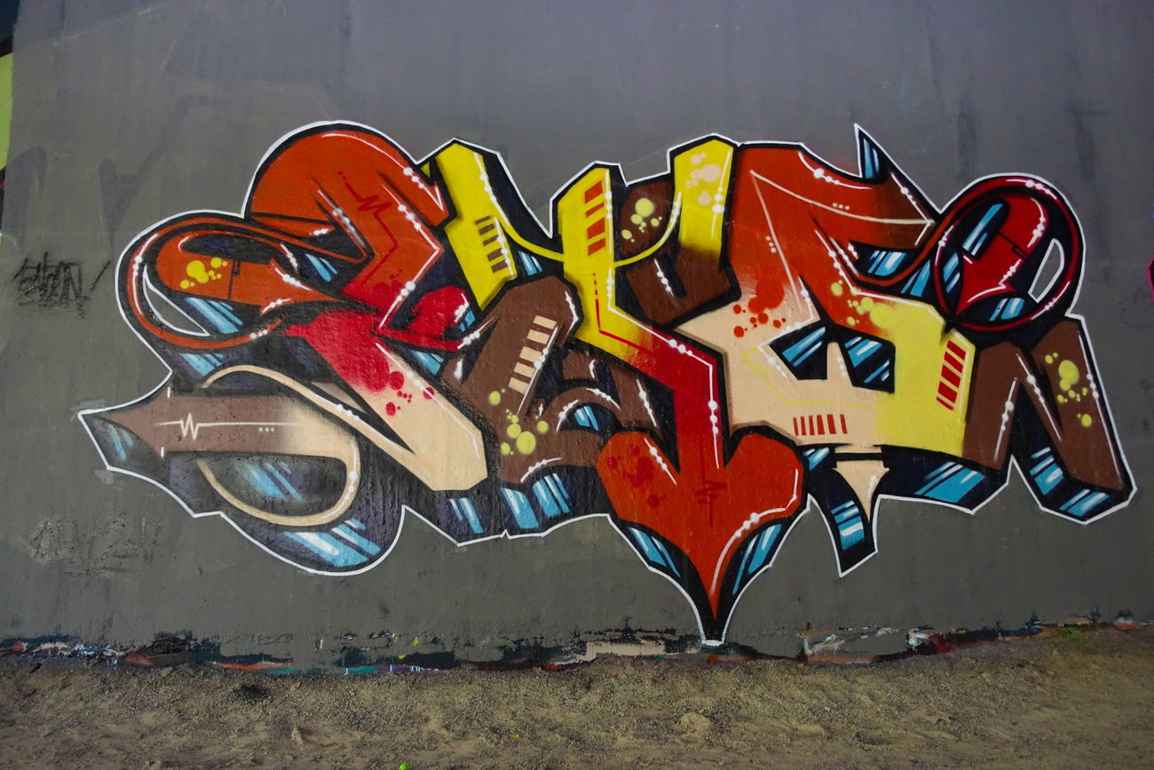 Graffiti Wall in Bochum - Photo by Katoon - Katoon, K2N, Bochum