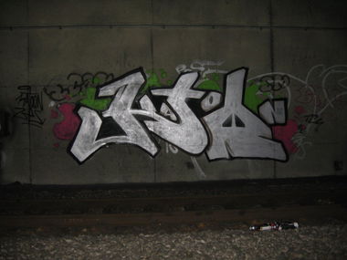 Graffiti Bombing in Mülheim - Photo by Katoon - Katoon, K2N