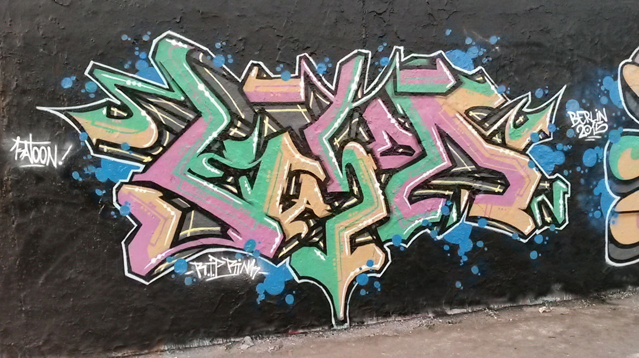 Graffiti Wall in Berlin - Photo by Katoon - Katoon, K2N, Berlin (2015)