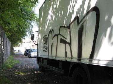 Graffiti Bombing - Photo by Katoon