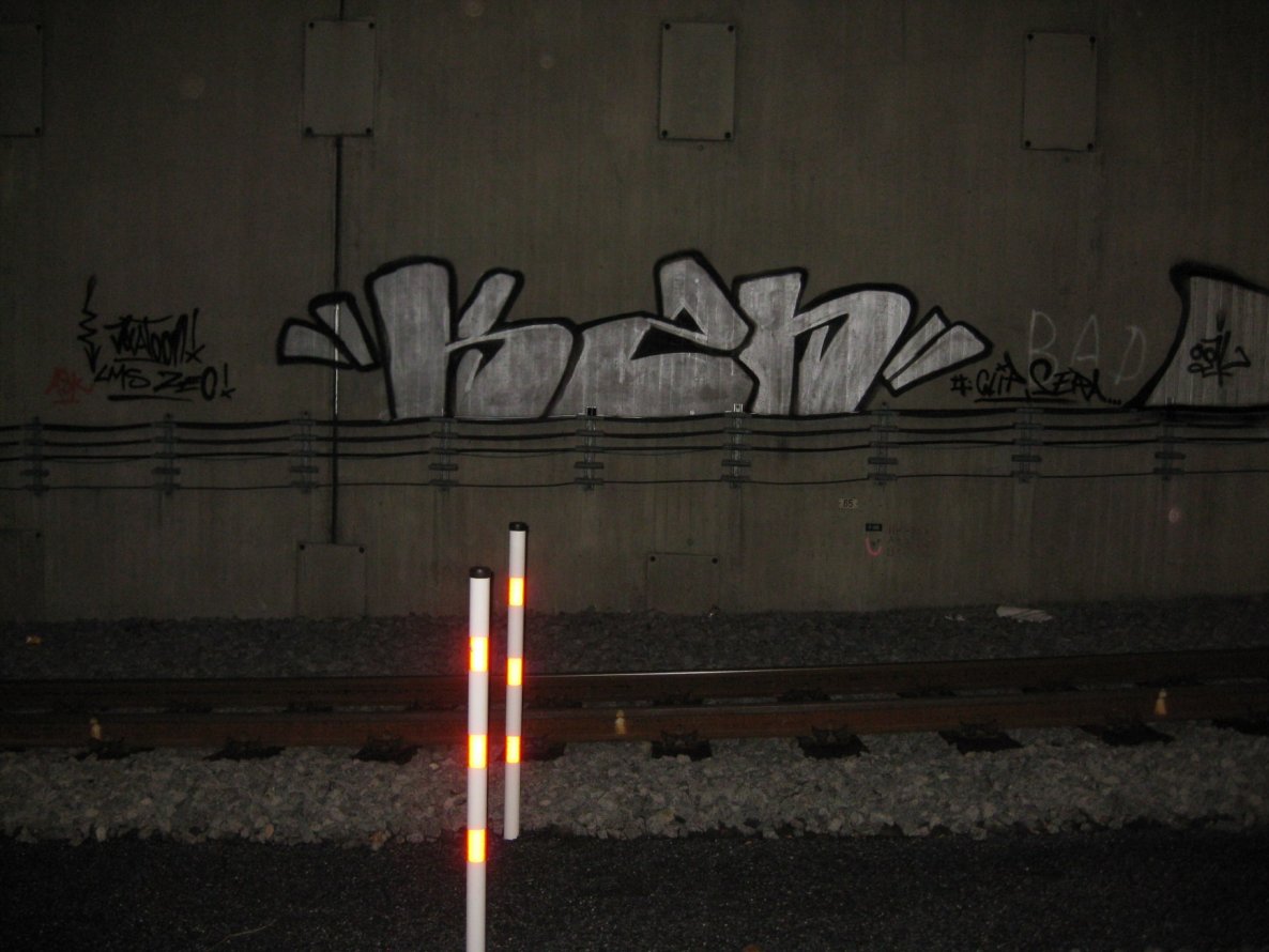 Graffiti Bombing - Photo by Katoon - Katoon, K2N