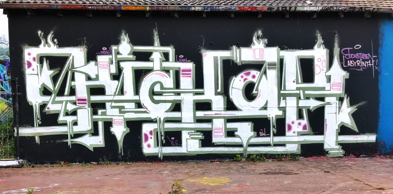 Graffiti Wall - Photo by Kderkillakickt - kickaderkickabuchstabenlabyrinthgraffitistreetpins