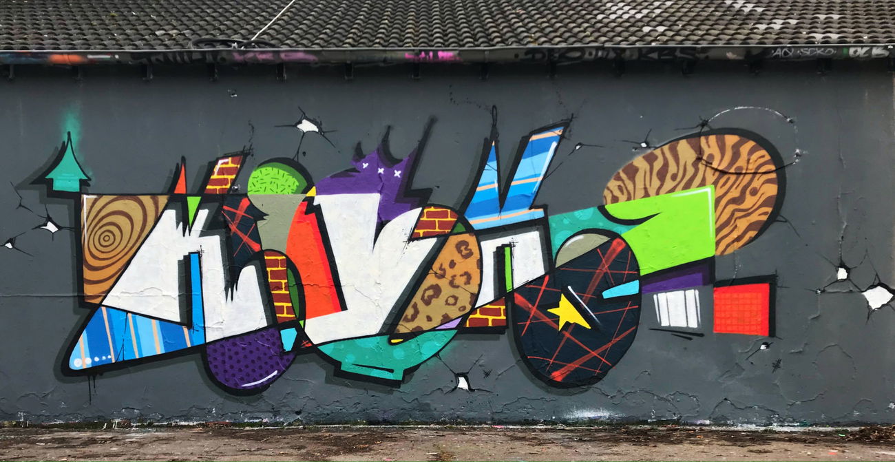 Graffiti Wall - Photo by Kderkillakickt