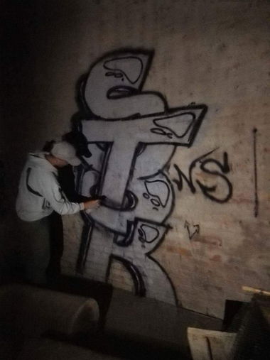 Graffiti Wall in Athens - Photo by Ke1ar - Damage, vandal (2017)