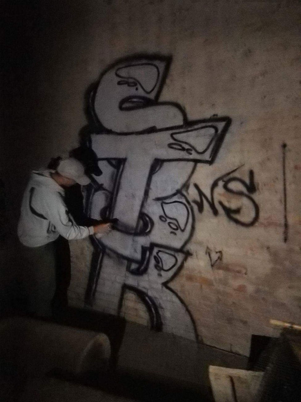 Graffiti Wall in Athens - Photo by Ke1ar - Damage, vandal (2017)