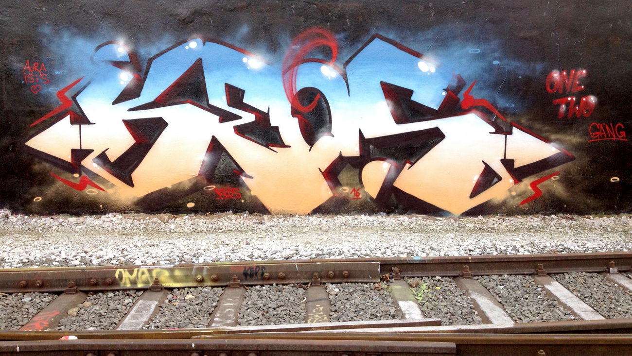Graffiti Wall - Photo by Keos - keos, onetwocrew (2016)