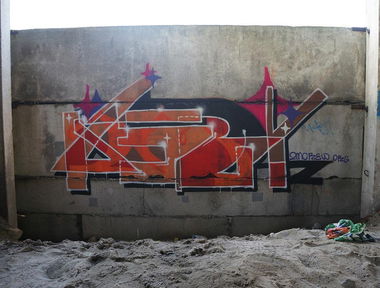 Graffiti Wall - Photo by Kerek - 2mcrew, kerek, letters (2014)