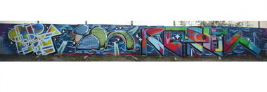 Graffiti Wall - Photo by Kerek - 2mcrew, kerek, curva (2014)