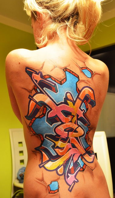 Graffiti Artwork in Poland - Photo by Ket124