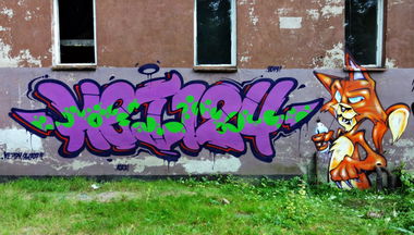 Graffiti Wall - Photo by Ket124