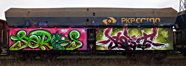 Graffiti Train - Photo by Ket124 (2013)