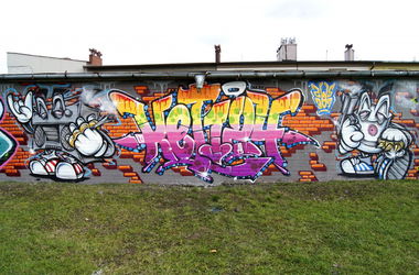 Graffiti Wall - Photo by Ket124 (2013)
