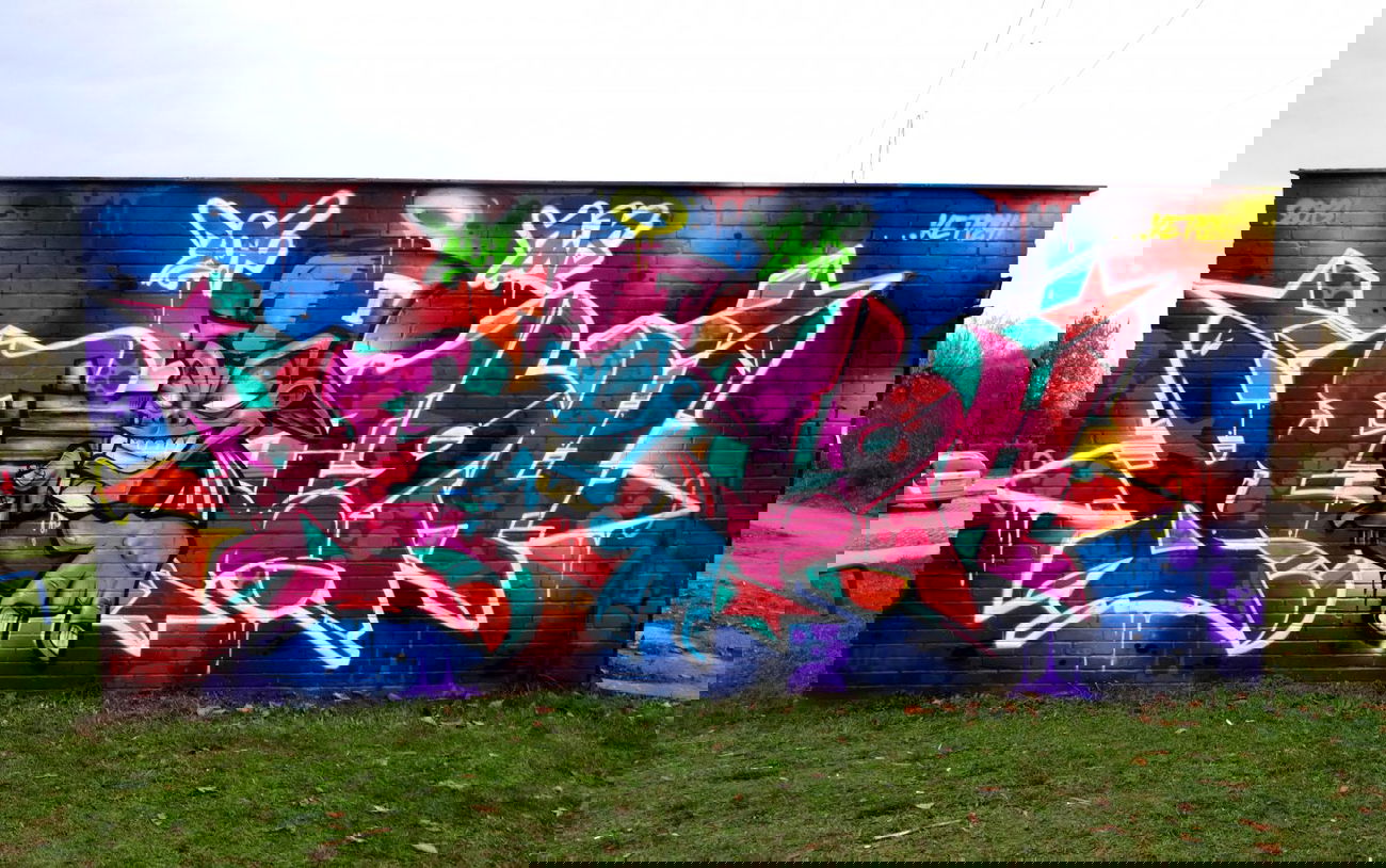 Graffiti Wall in Ozerki - Photo by Ket124 (2013)