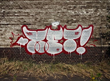 Graffiti Bombing - Photo by Ket124 (2013)