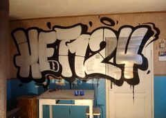 Graffiti Bombing - Photo by Ket124 (2013)