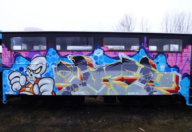 Graffiti Train - Photo by Ket124 (2014)